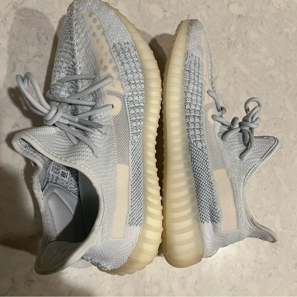 adidas Yeezy Boost 350 V2 Reflective Cloud White Size: 11 Original Box - Picture 9 of 15